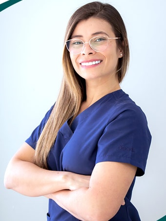 Dr. Bryan Guarniz, odontólogo de AlphaDent
