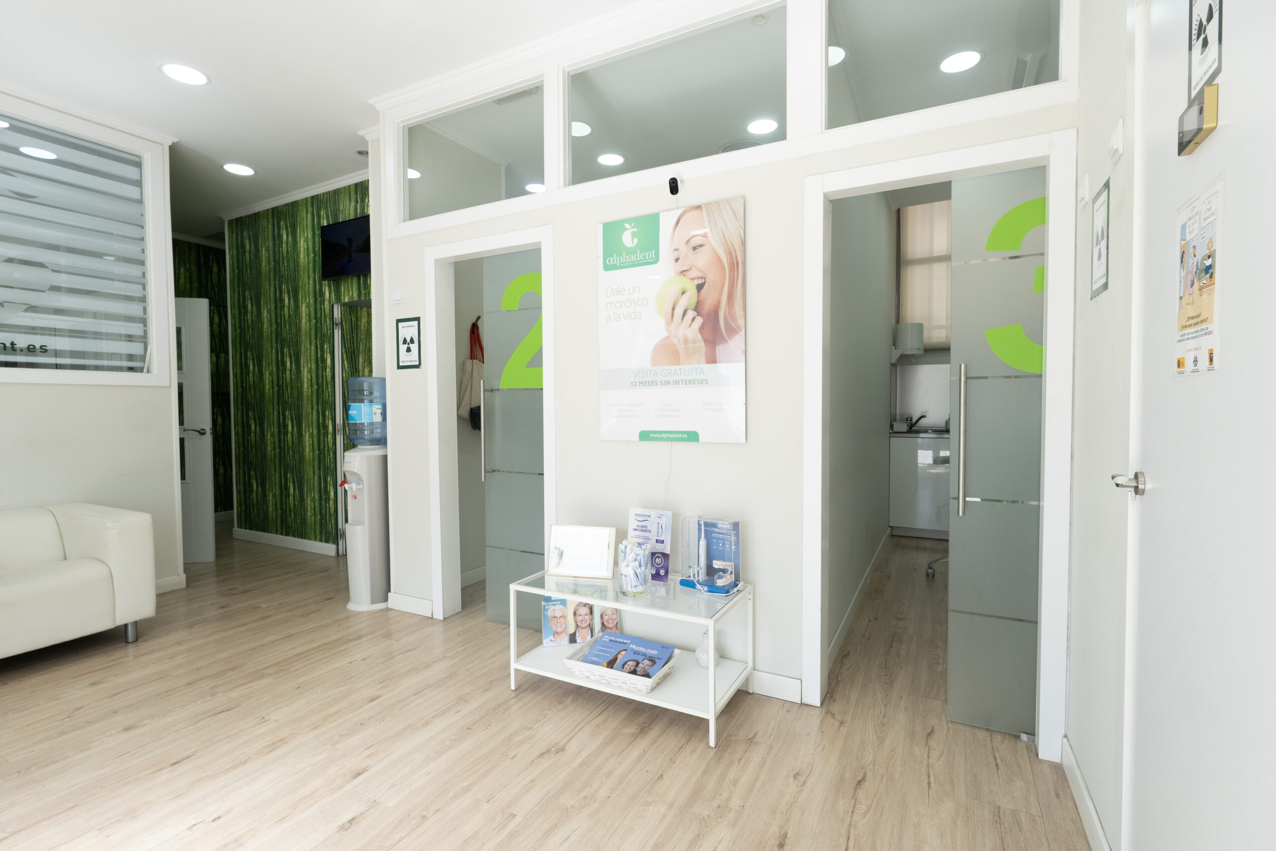 Espacios interiores de Alphadent